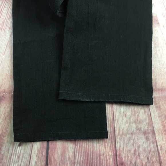 💸NYDJ High Waist Straight Leg Black jean size 4 - Picture 7 of 8